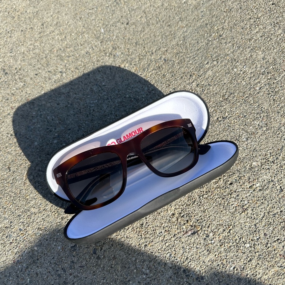 ETRO turtoise collie sunglasses